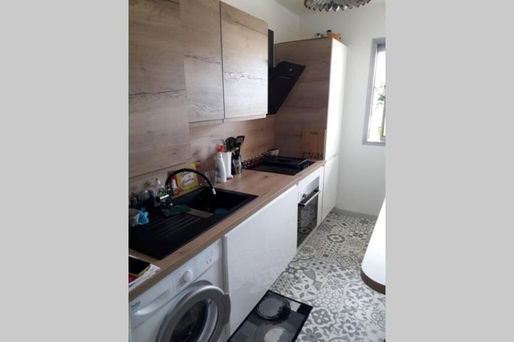Chaleureux Appart 2 Pieces Entierement Renove. Apartman Saint-Laurent-du-Var Kültér fotó