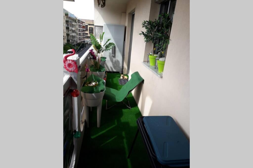Chaleureux Appart 2 Pieces Entierement Renove. Apartman Saint-Laurent-du-Var Kültér fotó